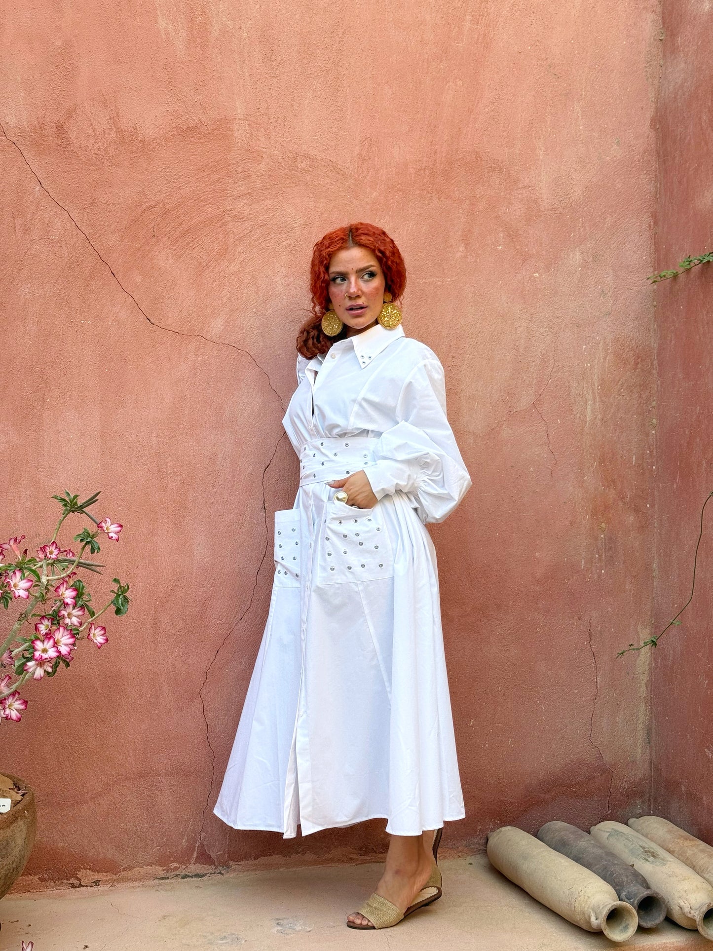 THALIA WHITE - ثاليا