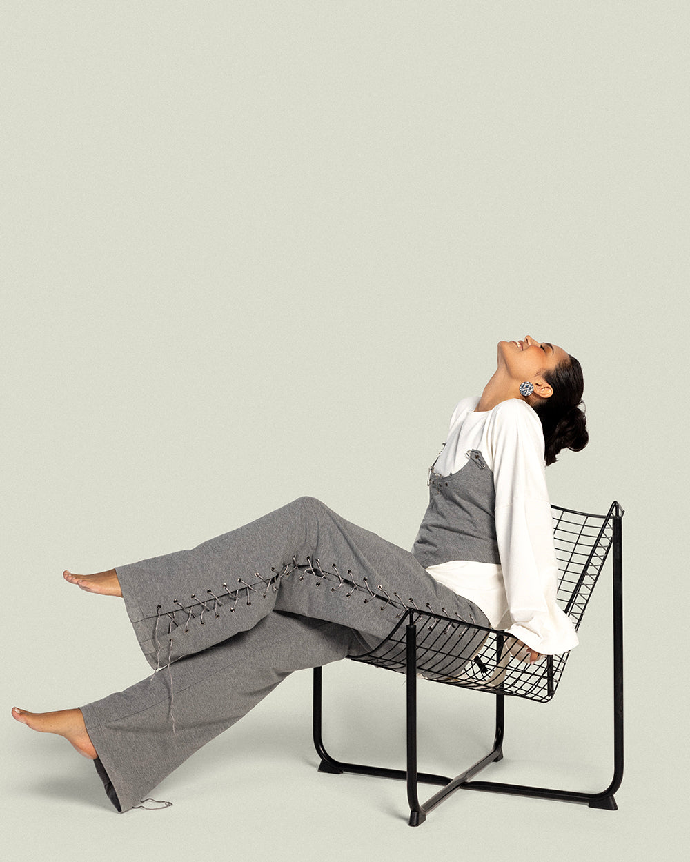 The Eyelets Sweatpants - Gray