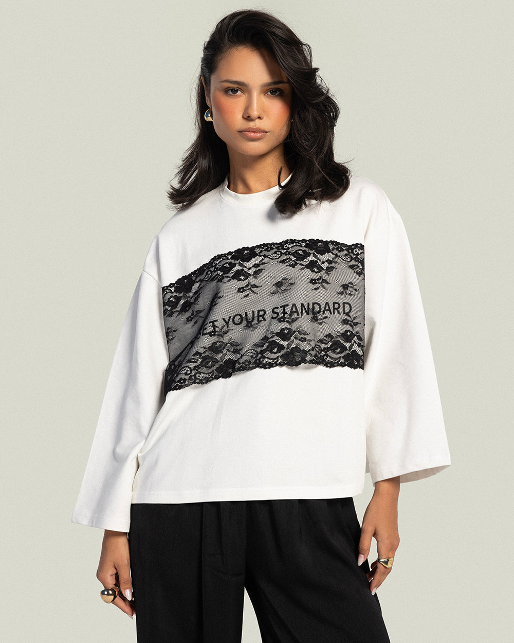 The Cropped Dentelle  T-shirt - Pearl