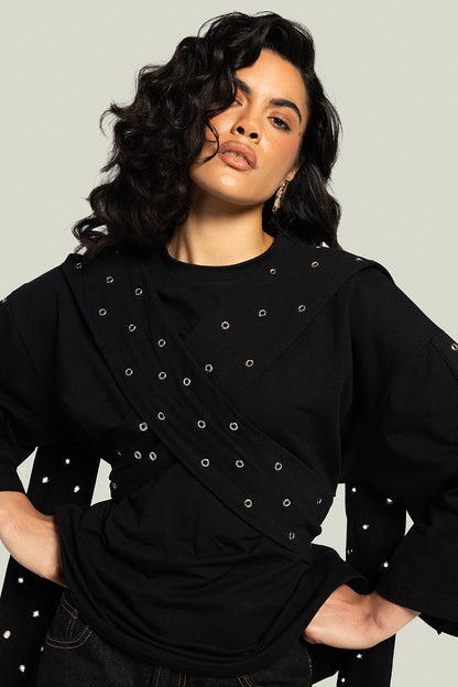The Multi-Way Eyelets T-shirt - Noir